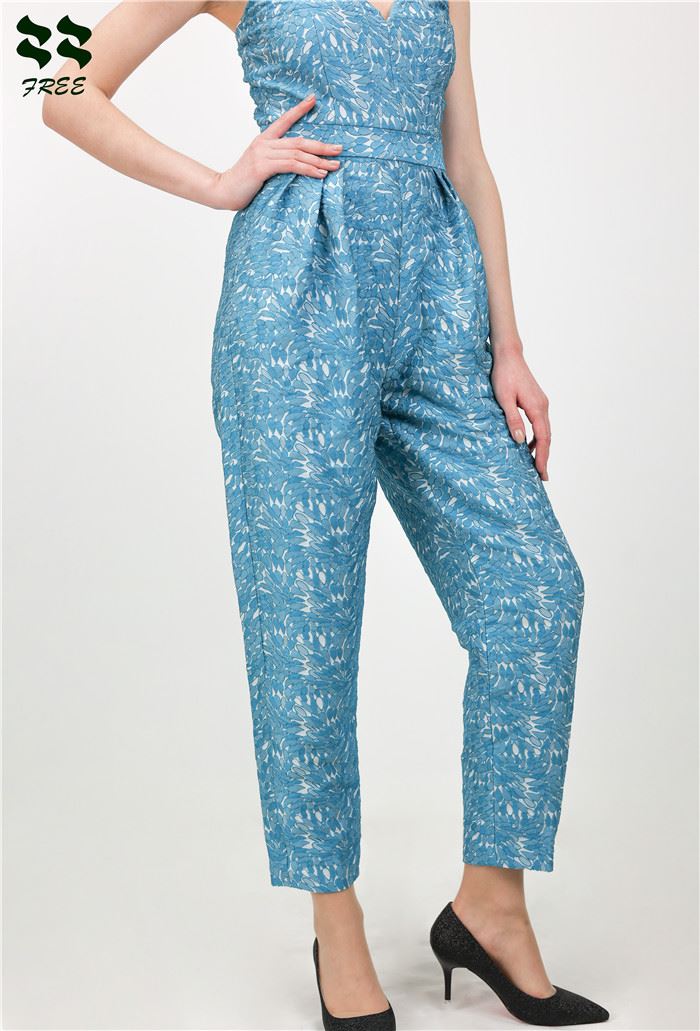 with two pockets